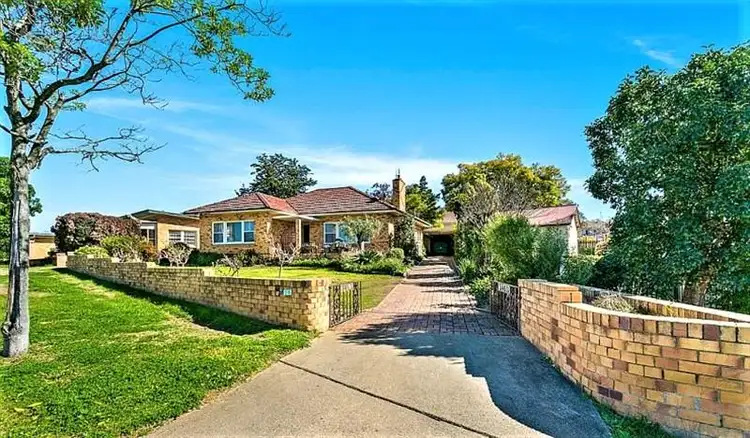 25 Kent Street, Tamworth NSW 2340