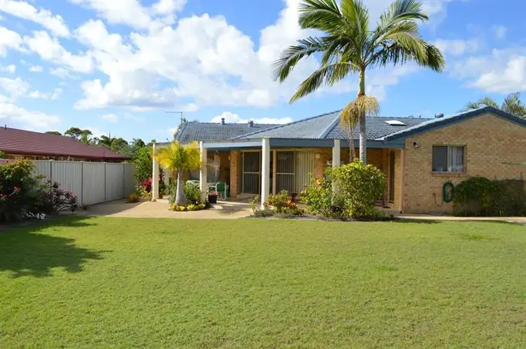 5 Palm Terrace, Yamba NSW 2464