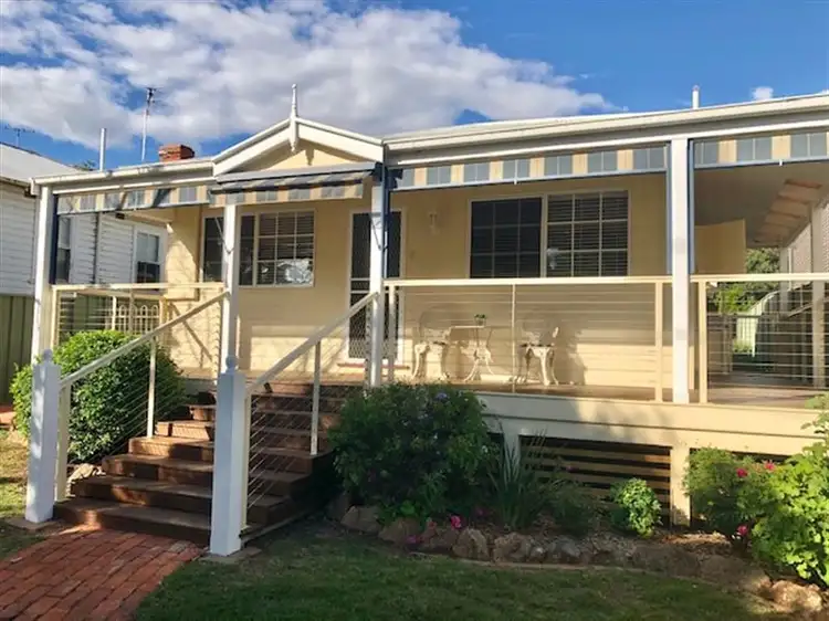 4 Kitchener Street, Tamworth NSW 2340