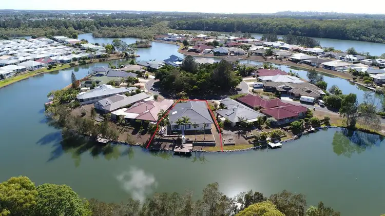 3 Newport Island Circuit, Yamba NSW 2464