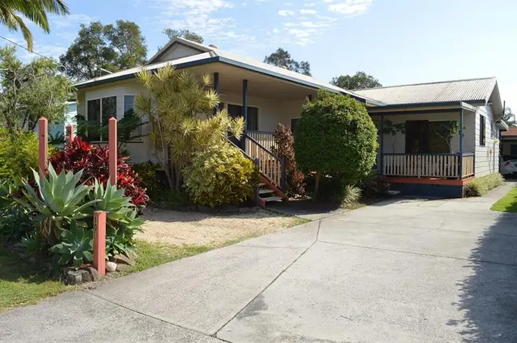 101 Yamba Road, Yamba NSW 2464