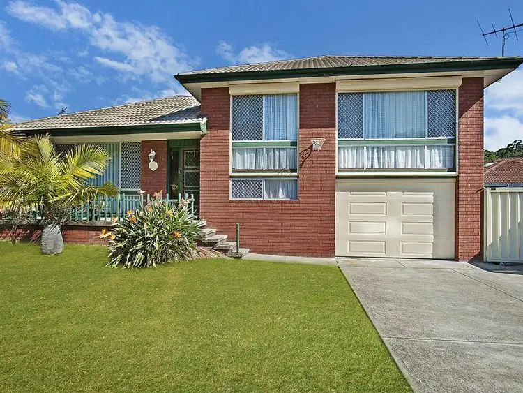14 Regal Way, Valentine NSW 2280