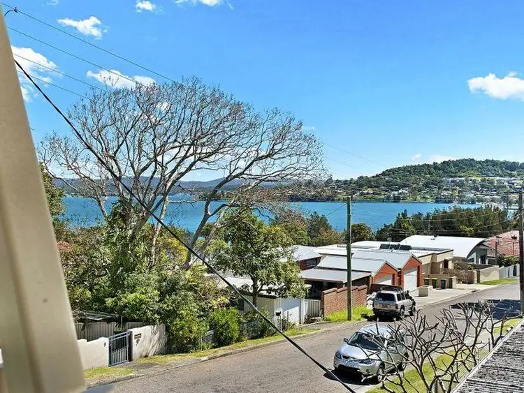18a Beryl Street, Warners Bay NSW 2282
