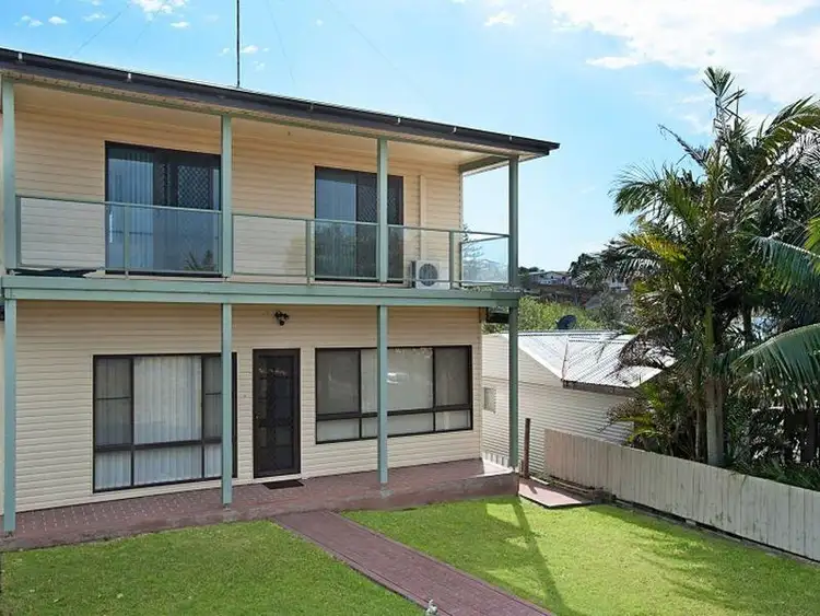 17 Dodds Street, Redhead NSW 2290