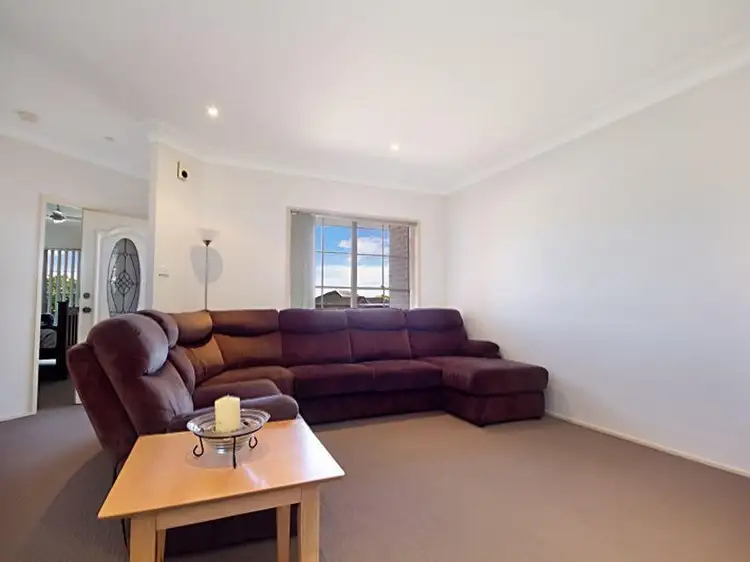 11 Maximillian Drive, Floraville NSW 2280