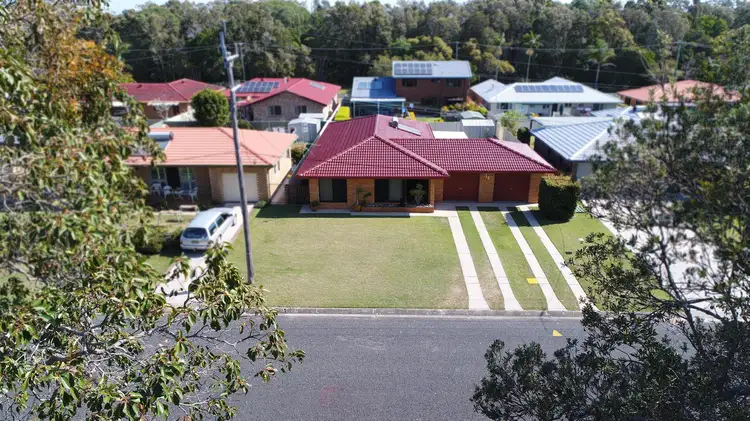 14 Coonawarra Court, Yamba NSW 2464