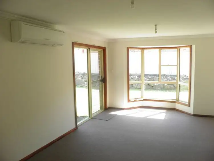 Fourth view of Homely house listing, 6 Teresa Close, Floraville NSW 2280