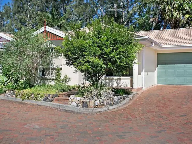 Second view of Homely villa listing, 16/33-39 Haddon Crescent, Marks Point NSW 2280