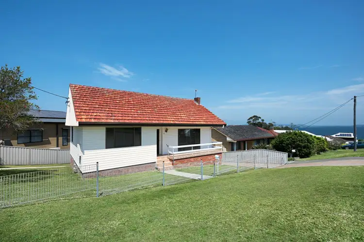 Main view of Homely house listing, 6 Daniel Street, Belmont NSW 2280