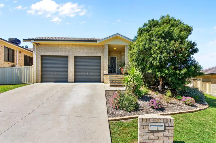 12 Conimbla Crescent, Tamworth NSW 2340