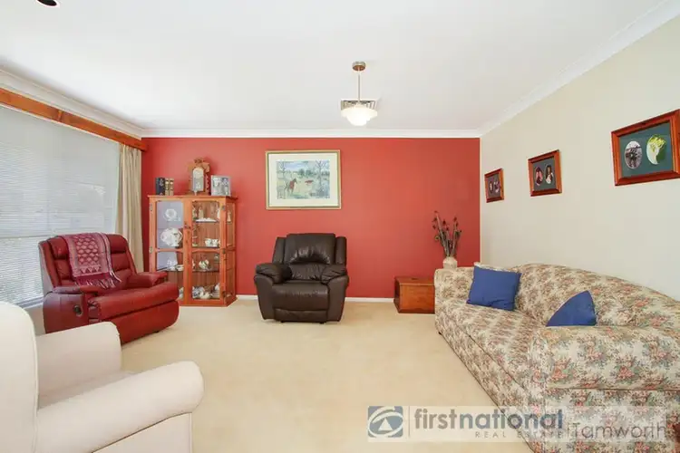 Sixth view of Homely house listing, 31 Banjos Circuit, Hillvue NSW 2340