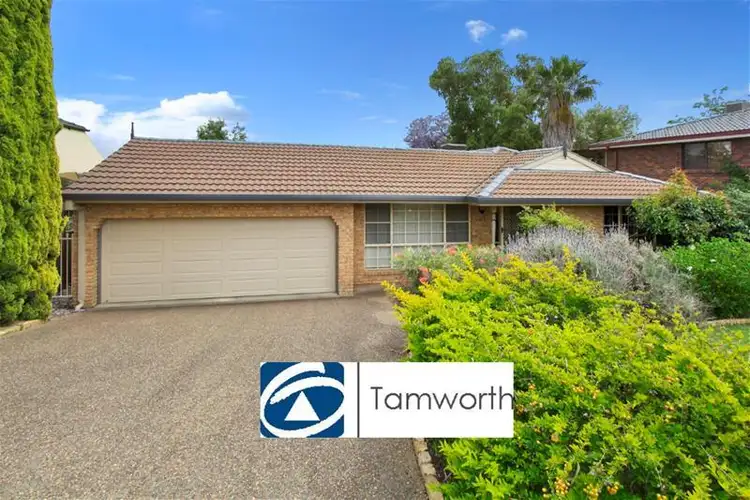 8 Caloola Street, Tamworth NSW 2340