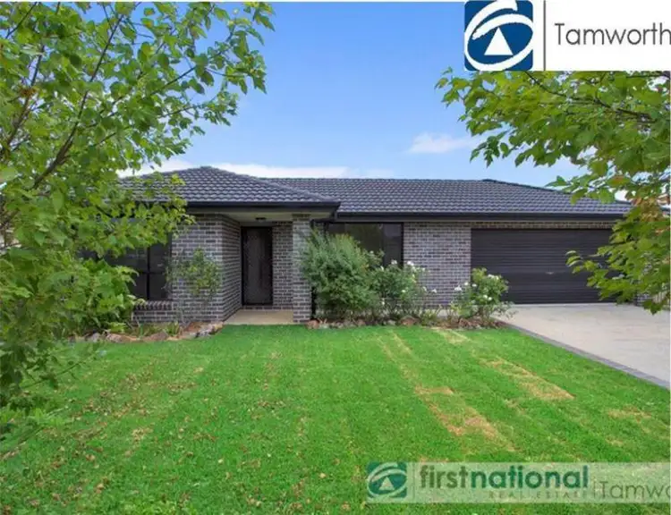 7 Falcon Drive, Tamworth NSW 2340