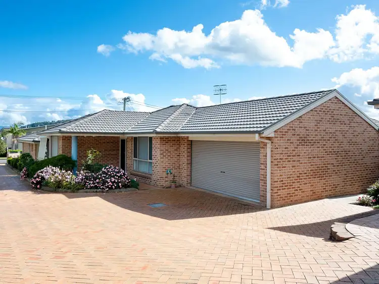 Main view of Homely villa listing, 2/16 Starling Street, Warners Bay NSW 2282