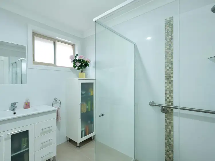 Fifth view of Homely villa listing, 2/16 Starling Street, Warners Bay NSW 2282