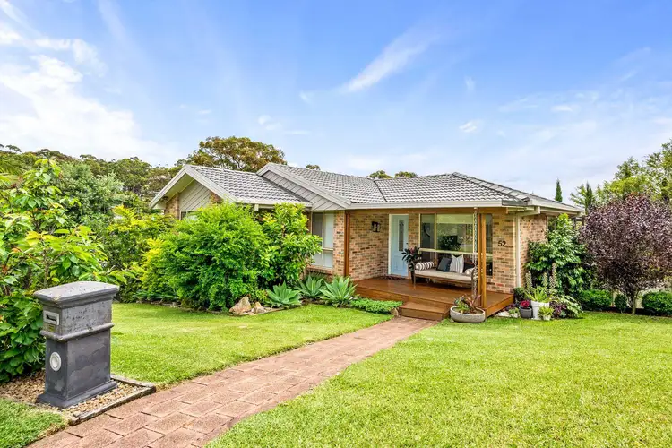 52 McElwee Drive, Tingira Heights NSW 2290