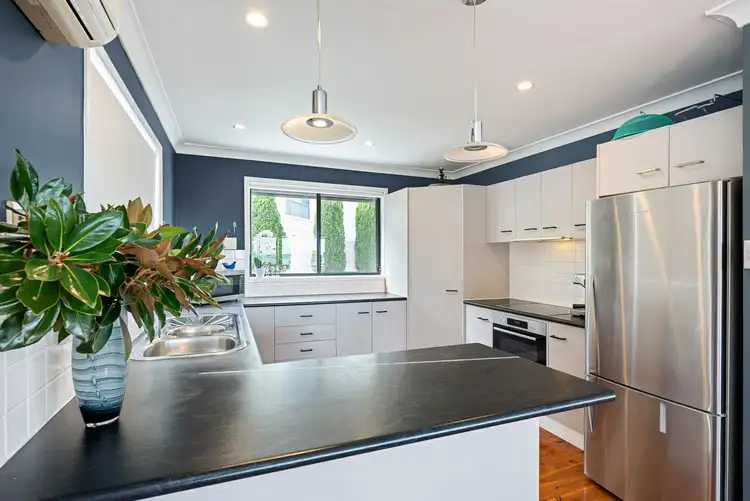 Seventh view of Homely house listing, 10 The Shores Way, Belmont NSW 2280
