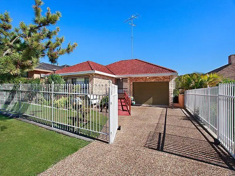 Main view of Homely house listing, 12 Alston Parade, Jewells NSW 2280