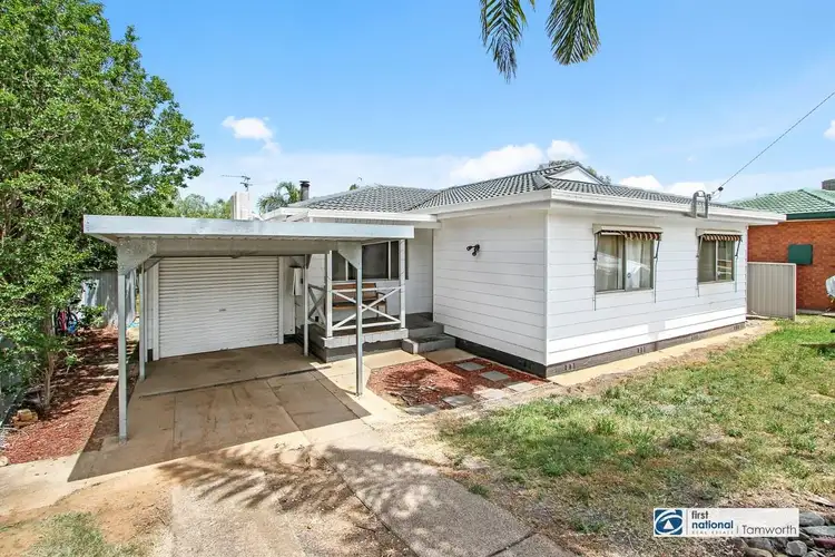 14 Milburn Road, Tamworth NSW 2340