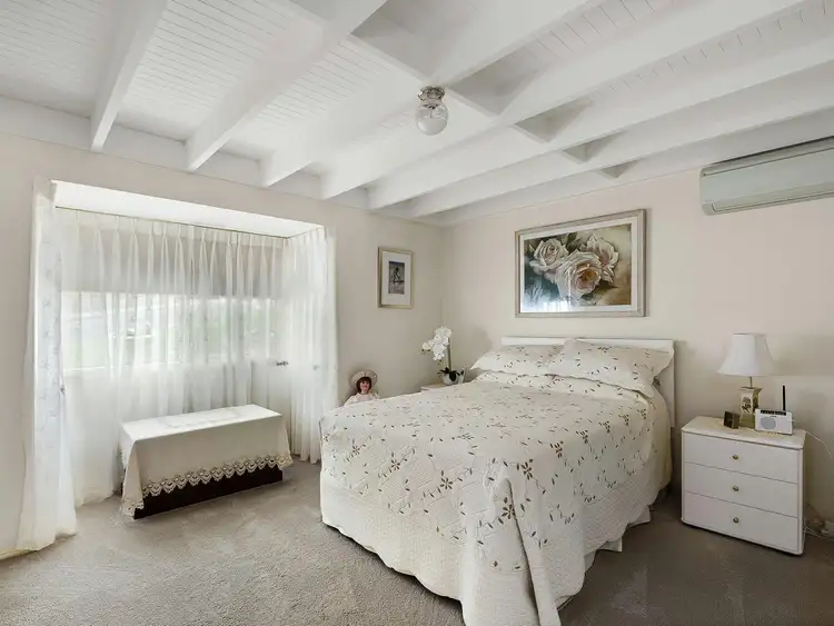 Fourth view of Homely house listing, 10 Jamescurt Close, Tingira Heights NSW 2290