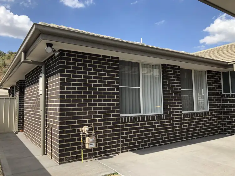 13a Scarborough Close, Tamworth NSW 2340