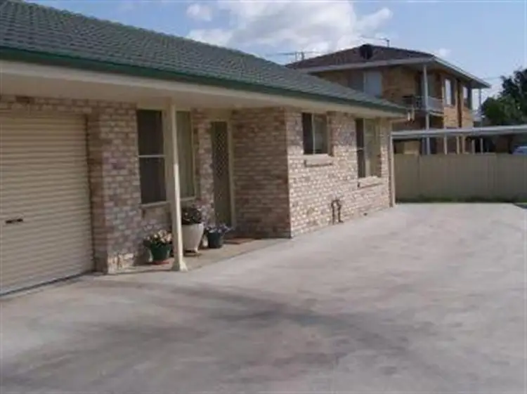 2/14 Karwin Street, Tamworth NSW 2340