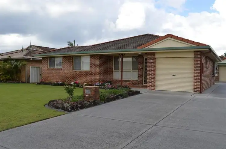 1/40 Osprey Drive, Yamba NSW 2464