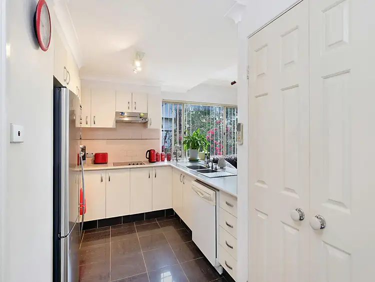 Sixth view of Homely townhouse listing, 2/85 Ross Street, Belmont NSW 2280