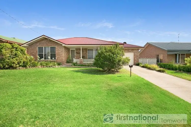 Second view of Homely house listing, 19 Leonora Crescent, Kootingal NSW 2352