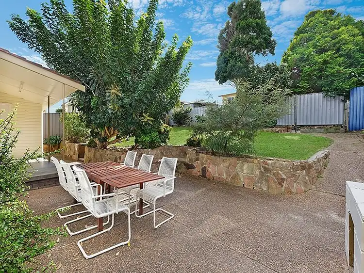 Second view of Homely house listing, 6 Fenwick Crescent, Whitebridge NSW 2290