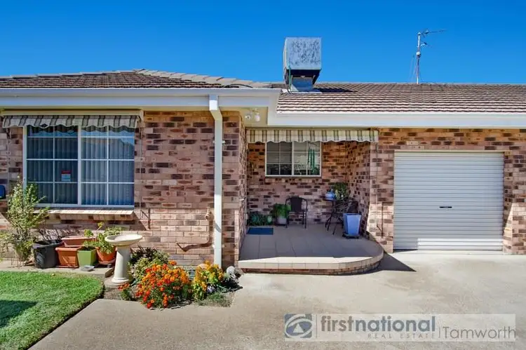 Second view of Homely unit listing, 2/5 COWPER Close, North Tamworth NSW 2340