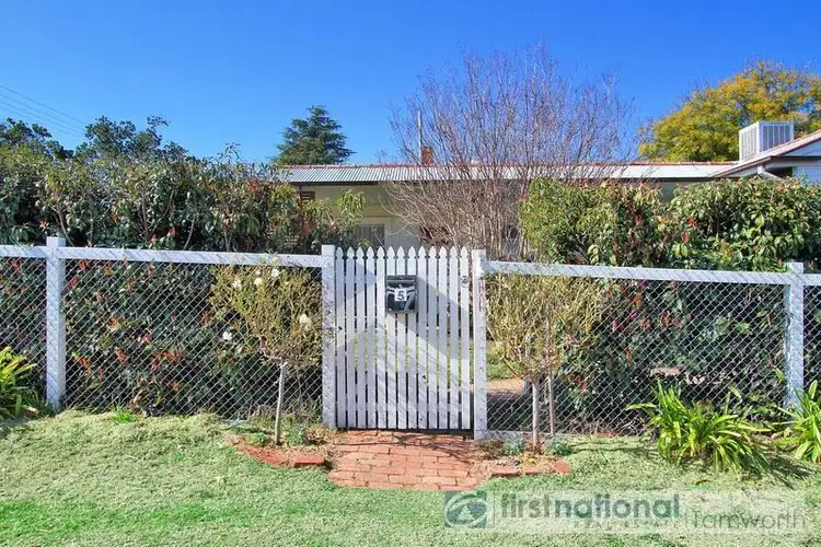 1 Rawson Avenue, Tamworth NSW 2340