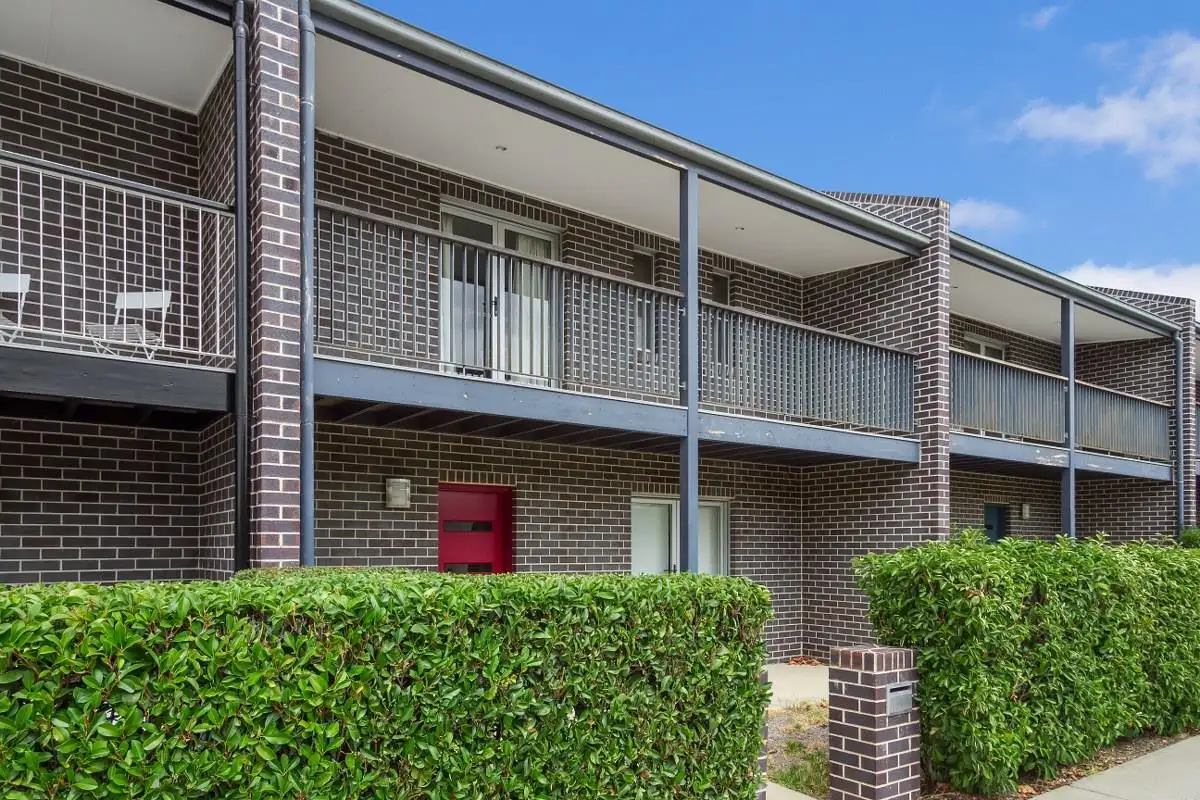 Main view of Homely townhouse listing, 3 Boulevard Place, Tamworth NSW 2340