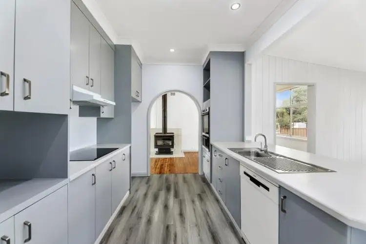 Third view of Homely house listing, 5 Robert Street, Tamworth NSW 2340