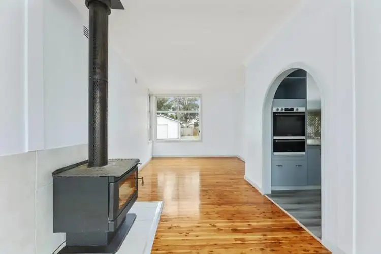 Fifth view of Homely house listing, 5 Robert Street, Tamworth NSW 2340