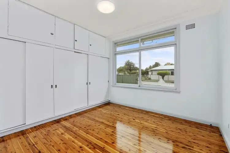 Seventh view of Homely house listing, 5 Robert Street, Tamworth NSW 2340