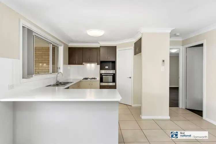 Fourth view of Homely house listing, 6 Rosehill Place, Hillvue NSW 2340