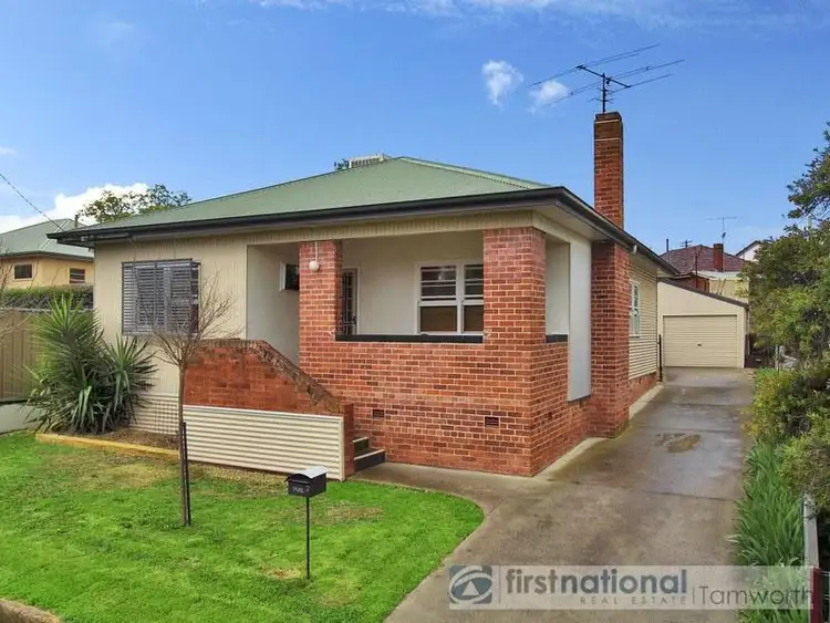 2 Dowell Avenue, Tamworth NSW 2340