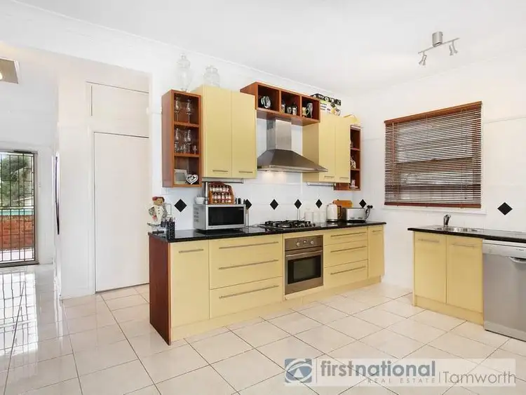 Seventh view of Homely house listing, 2 Dowell Avenue, Tamworth NSW 2340