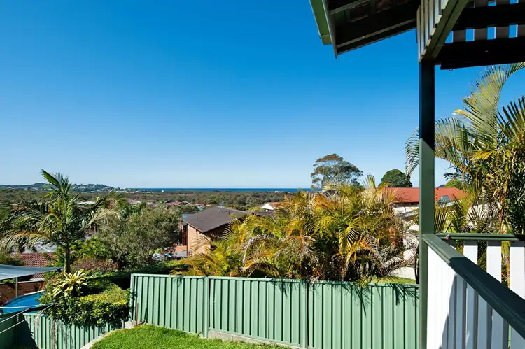 Second view of Homely house listing, 5 Pam Close, Jewells NSW 2280