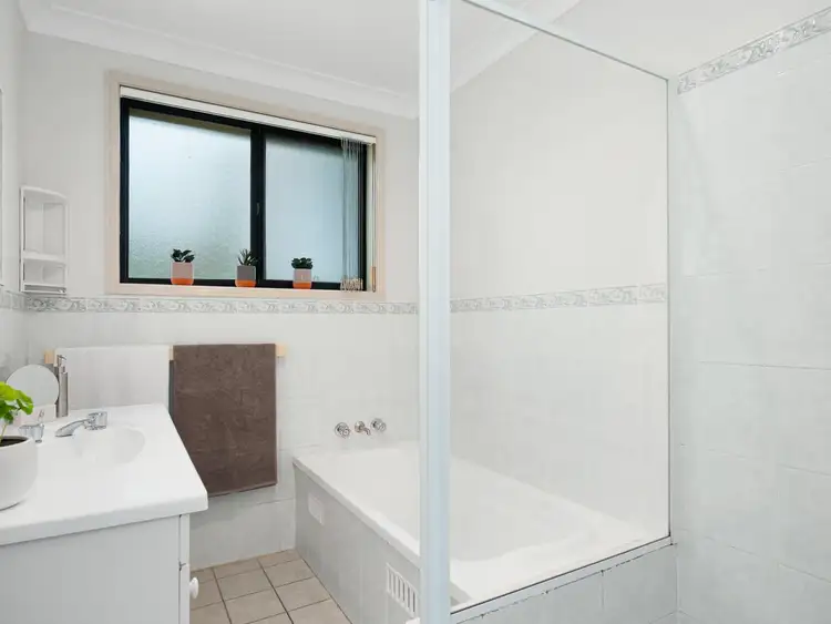 Fifth view of Homely semi-detached listing, 35 Seafarer Close, Belmont NSW 2280