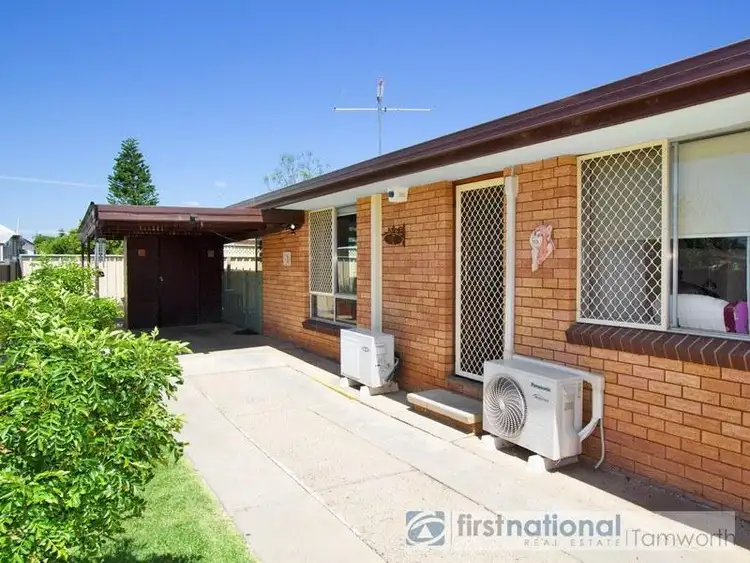 Main view of Homely unit listing, 2/5 May Lane, Tamworth NSW 2340