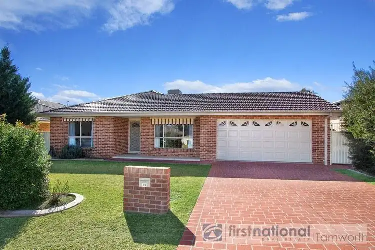Main view of Homely house listing, 19 Karenvar Avenue, Tamworth NSW 2340