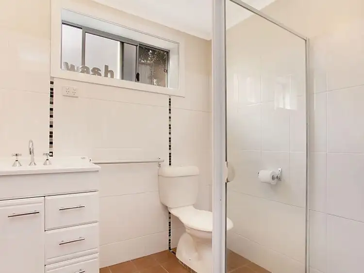 Fifth view of Homely unit listing, Unit 4/24 Haig Street, Belmont NSW 2280