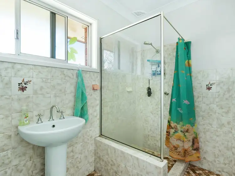 Fifth view of Homely block of units listing, 1,2 & 3/26 Redrose Avenue, Belmont NSW 2280