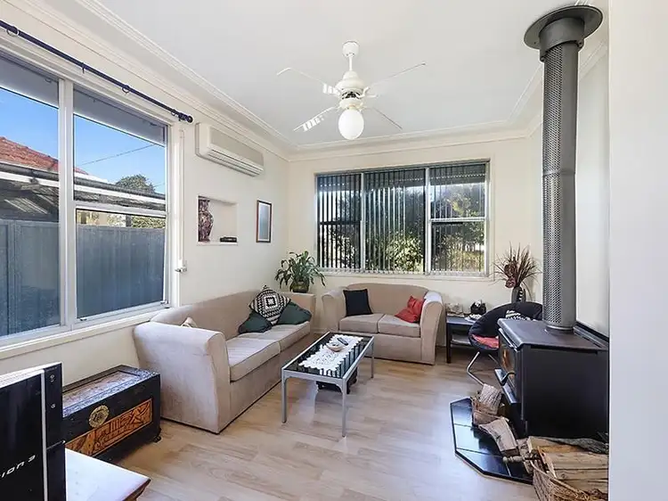 Third view of Homely house listing, 8 Findon Street, Marks Point NSW 2280