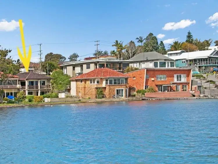 7 Walter Street, Belmont NSW 2280