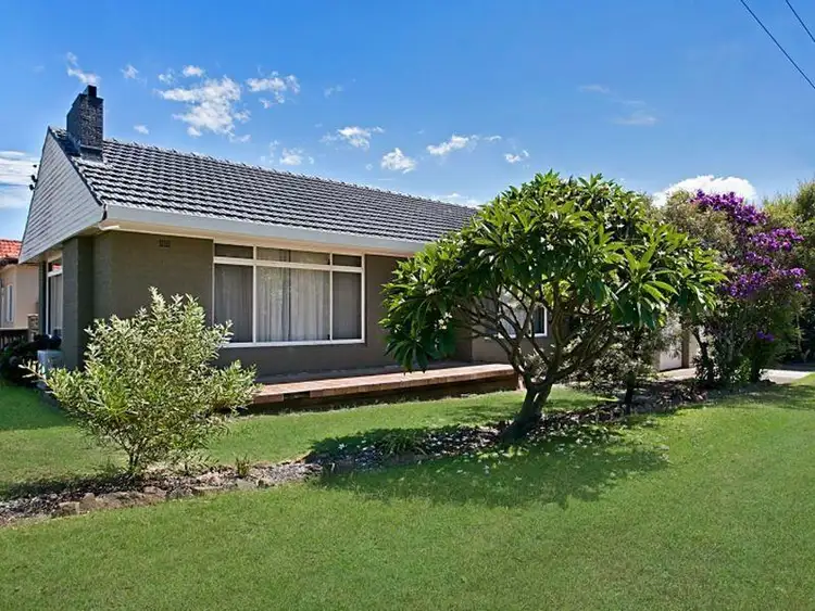 20 Harry Street, Belmont South NSW 2280