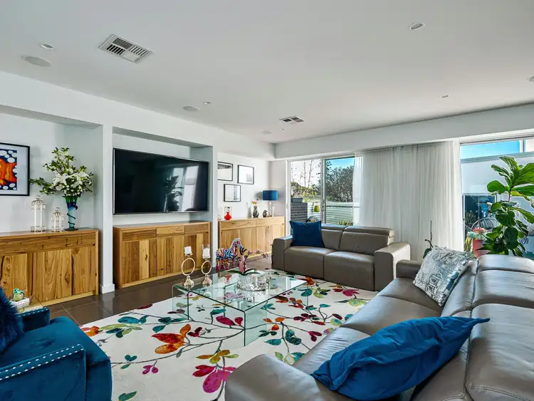 Fourth view of Homely house listing, 1/100 Marks Point Road, Marks Point NSW 2280