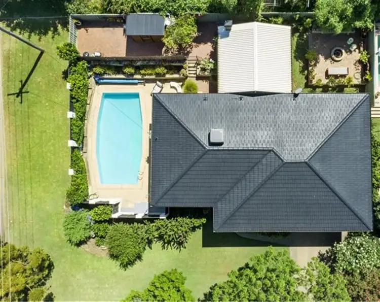 Third view of Homely house listing, 2 Poolya Avenue, Tamworth NSW 2340